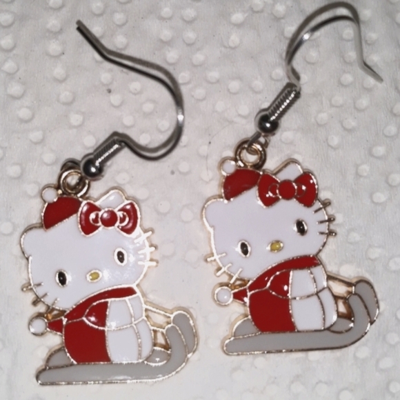 Hello Kitty Winter Holiday Dangle Earrings Red GraySled Gold Enamel Earwires NEW - Picture 6 of 7